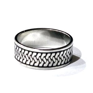 TITANIUM FOREVER WEAR SILVER NEW SIZE 6 ELEVATE YOUR STYLE TRENDSETTER RING